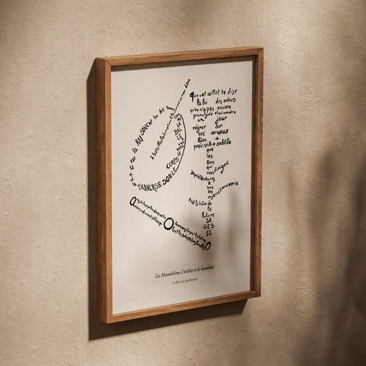 La Mandoline, l'œillet et le bambou - Apollinaire - Affiche Calligramme, affiche dans un cadre en chêne posé de biais sur un