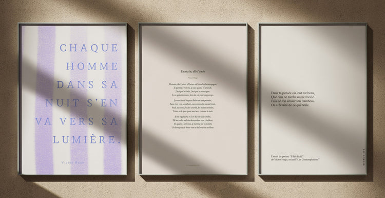 Triptyque Victor Hugo : Chaque homme dans sa nuit ; Demain, dès l'aube..., Hugo ; "Il fait froid", Victor Hugo. Affiches encadrées, édition Heure d'été