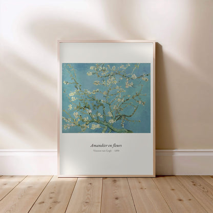 Amandier en fleurs, Van Gogh | Affiche Art Premium, affiche encadrée posée au sol, cadre bois clair