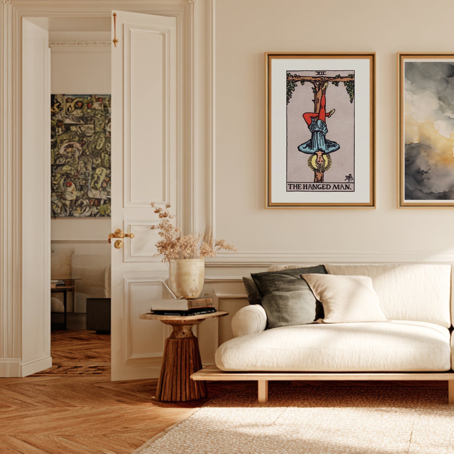 Arcane XII - Le Pendu (The Hanged Man) - Affiche Tarot Rider-Waite-Smith en situation