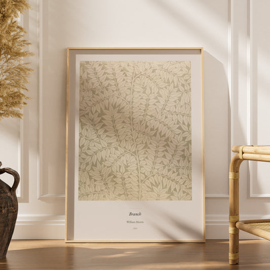Branch, William Morris | Affiche Décorative Premium, affiche encadrée dans un intérieur élégant, herbes séchées et chaise en 