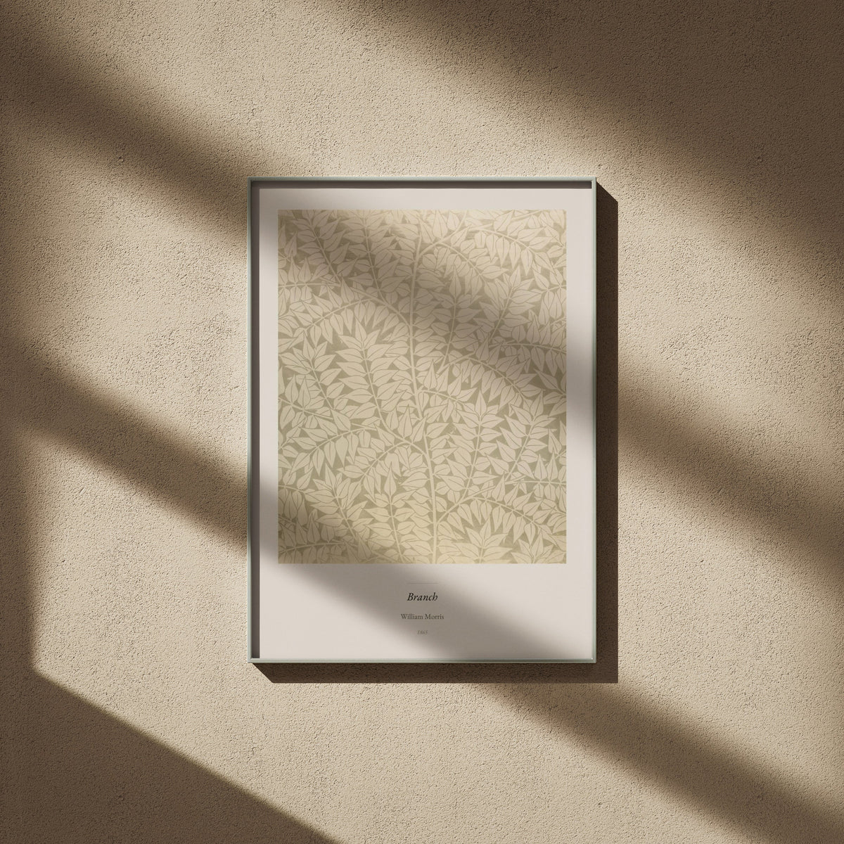 Branch, William Morris | Affiche Décorative Premium, affiche encadrée sur un mur beige, ombres de fenêtre