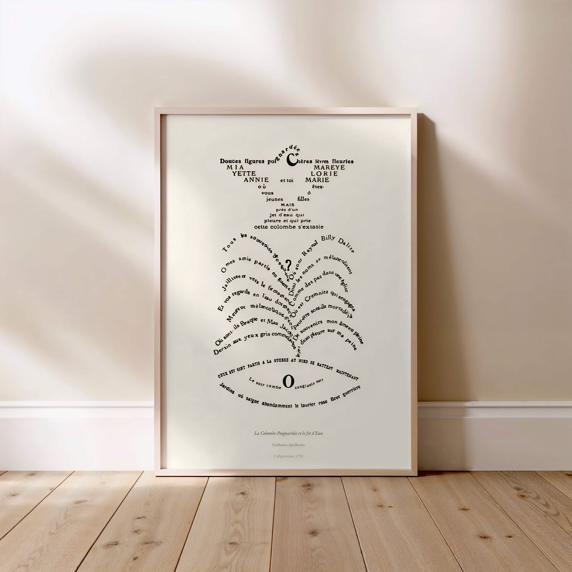 La Colombe Poignardée et le Jet d'Eau, Apollinaire | Calligramme Affiche Premium | Heure d'Été Studio