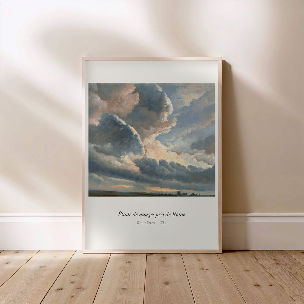 Étude de nuages près de Rome, Simon Denis, affiche encadrée posée au sol, cadre bois clair