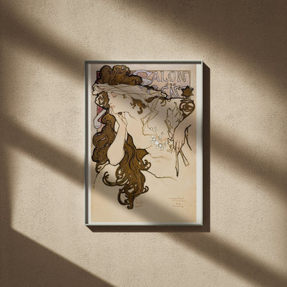 Salon des Cent - Alphonse Mucha - Art Nouveau, affiche encadrée sur un mur beige, ombres de fenêtre