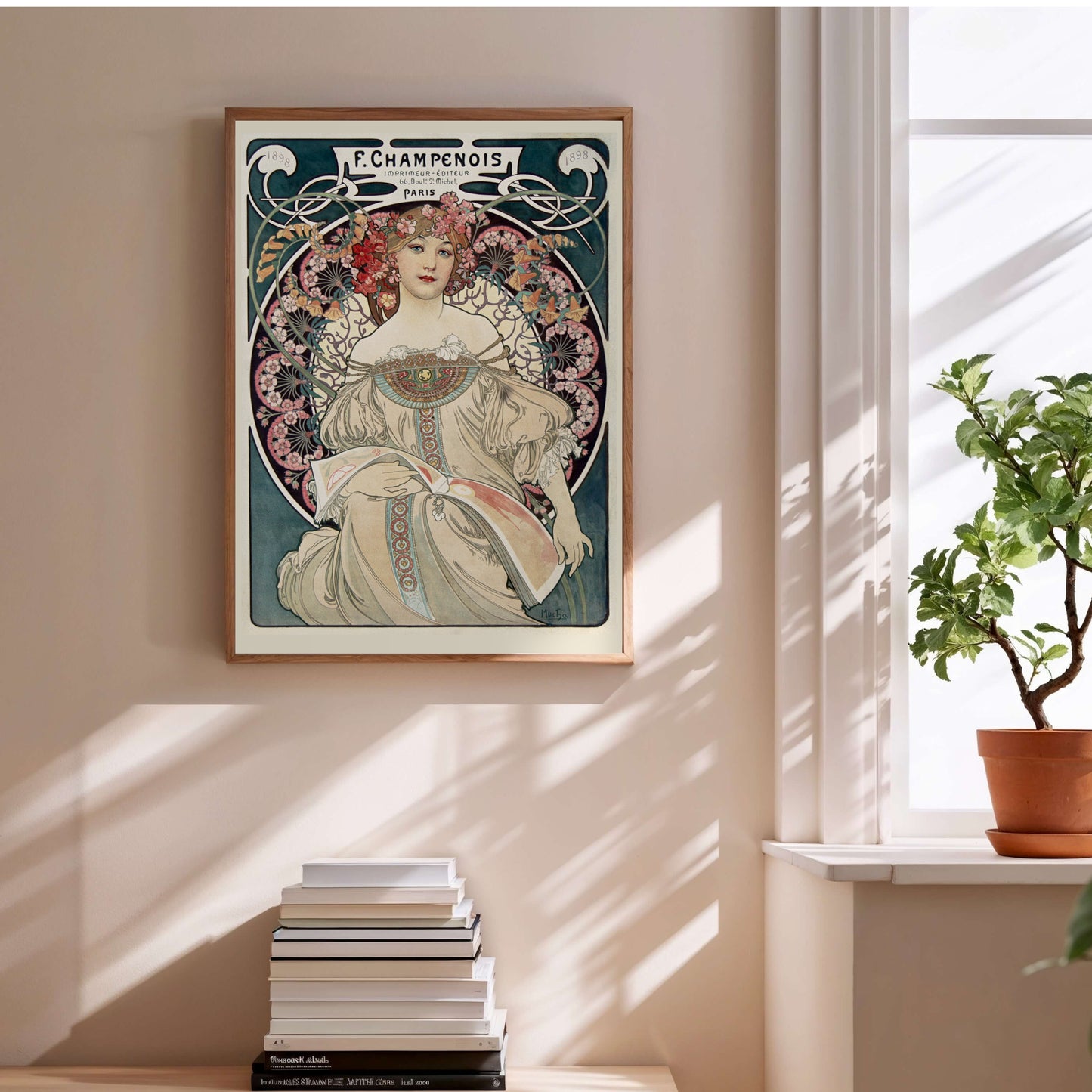 F. Champenois Imprimeur-Editeur - Alphonse Mucha - Affiche Art Nouveau en situation