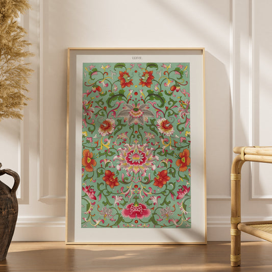 Grammar of Ornament Pl. LXXVII - Owen Jones - Feuilles, affiche encadrée dans un intérieur élégant, herbes séchées et chaise 