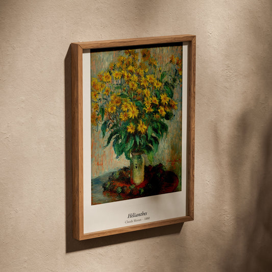 Hélianthes, Claude Monet | Affiche Art Premium, affiche dans un cadre en chêne posé de biais sur un mur texturé