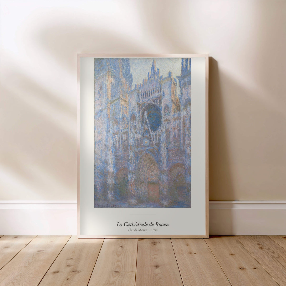 La Cathédrale de Rouen, Claude Monet, affiche encadrée posée au sol, cadre bois clair