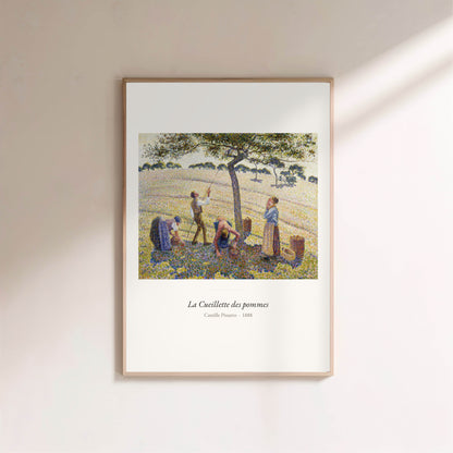 La Cueillette des pommes, Camille Pissarro | Affiche Art Premium en situation