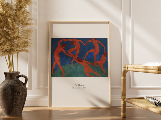 La Danse, Henri Matisse | Affiche Art Premium, affiche encadrée dans un intérieur élégant, cadre bois clair