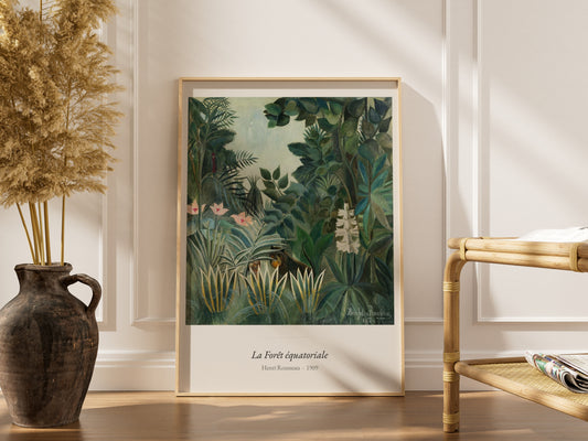 La Forêt équatoriale, Henri Rousseau | Affiche Art Premium, affiche encadrée dans un intérieur élégant, cadre bois clair