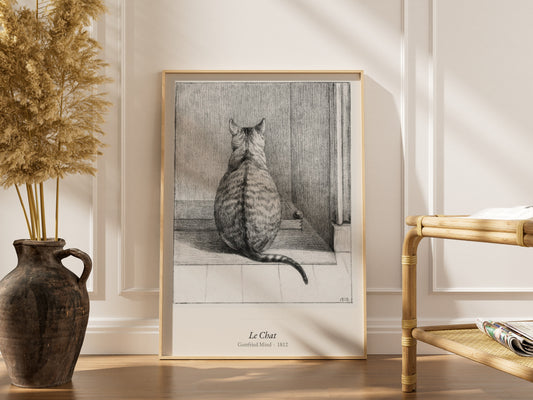 Le Chat, Gottfried Mind | Affiche Art Premium, affiche encadrée dans un intérieur élégant, cadre bois clair