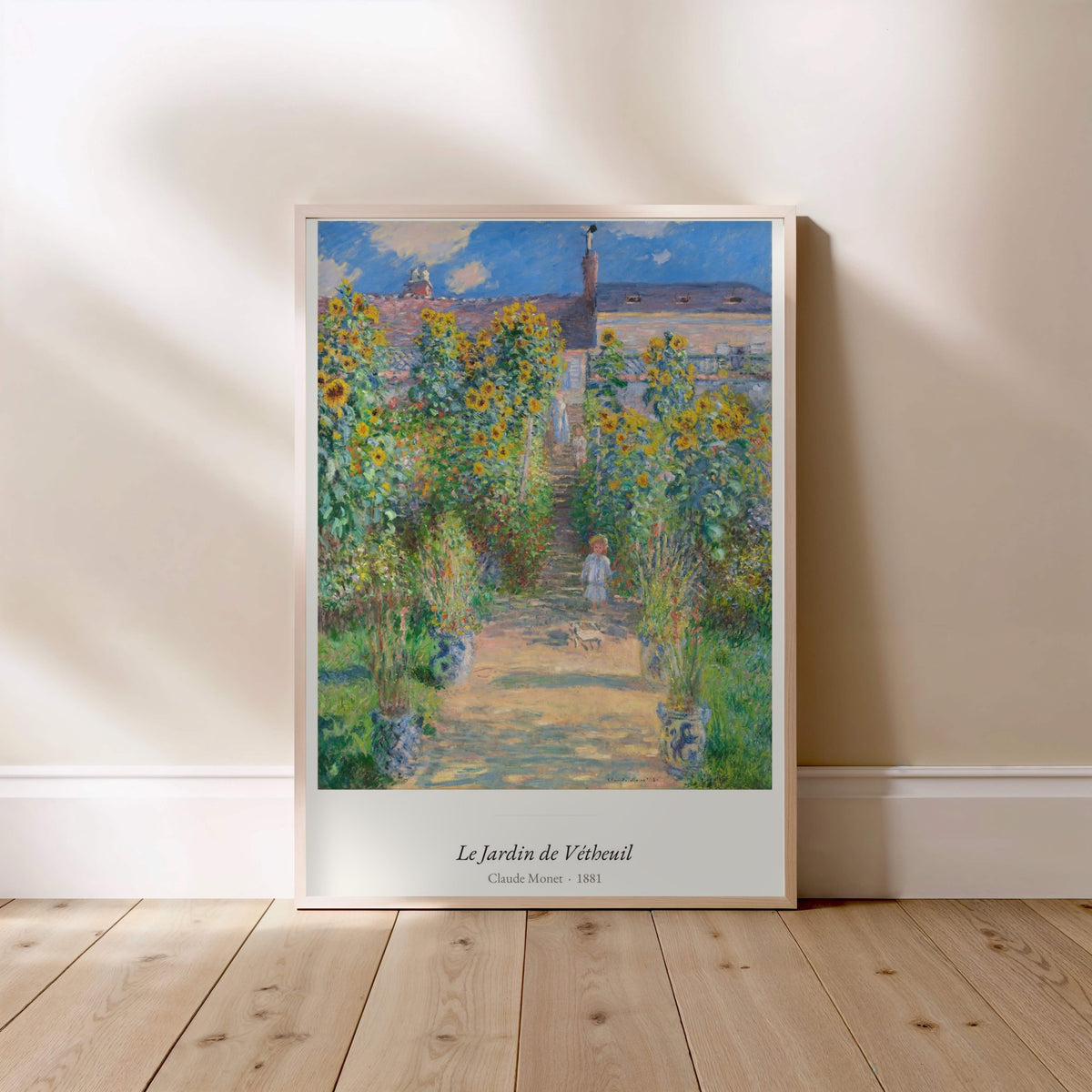 Le Jardin de Vétheuil, Claude Monet, affiche encadrée posée au sol, cadre bois clair