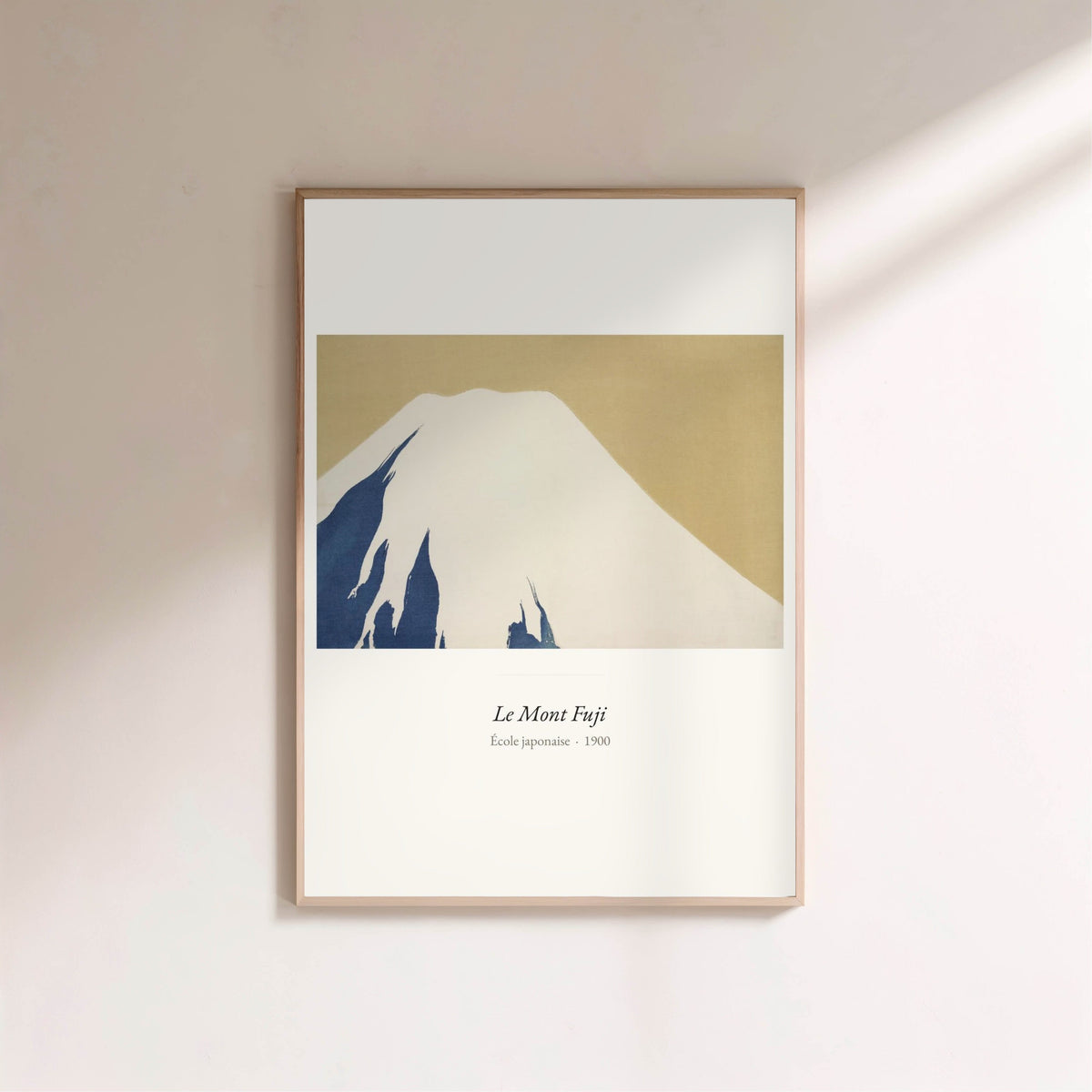 Le Mont Fuji, École japonaise | Affiche Art Premium, affiche encadrée sur un mur clair