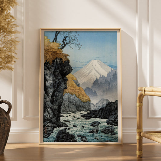 Mont Ashitaka - Hiroaki Takahashi - Estampe Japonaise, affiche encadrée dans un intérieur élégant, herbes séchées et chaise e