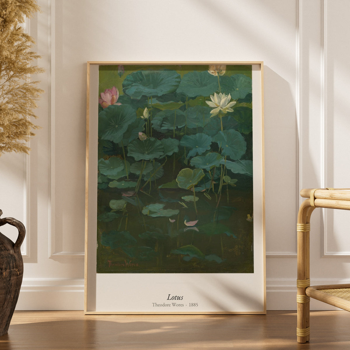 Lotus, Theodore Wores | Affiche Art Premium, affiche encadrée dans un intérieur élégant, herbes séchées et chaise en rotin