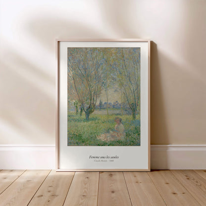 Femme sous les saules, Claude Monet | Affiche Art Premium