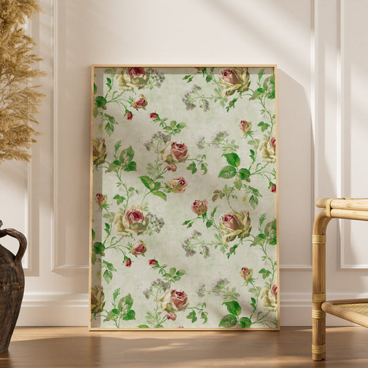 Motif de roses | Affiche Art Botanique Premium, affiche encadrée dans un intérieur élégant, herbes séchées et chaise en rotin