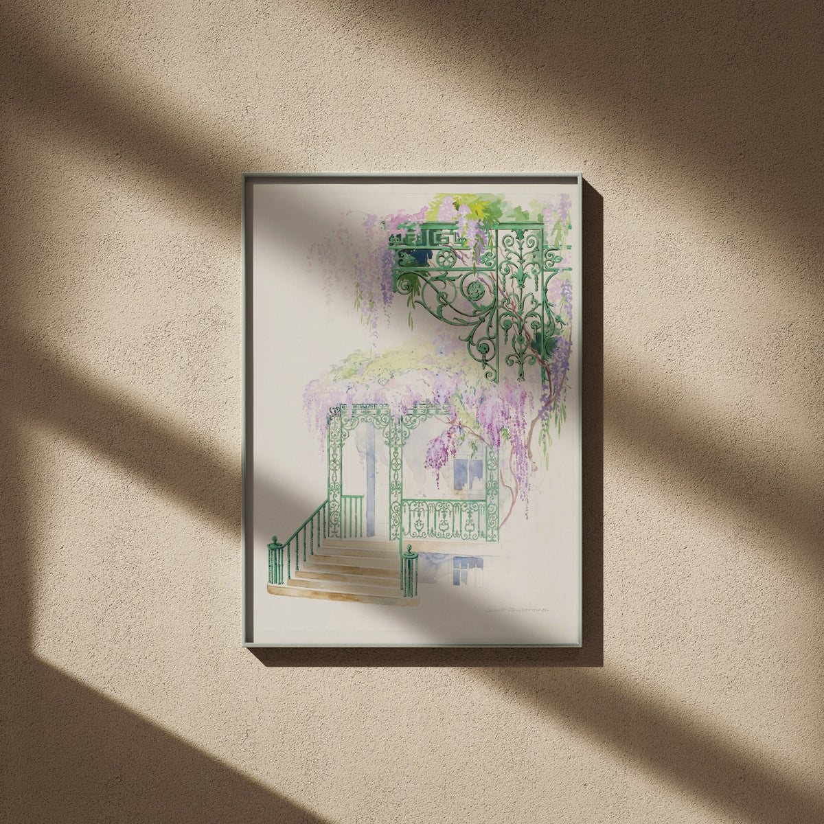 Glycine sur une façade en 50x70, encadré sur un mur beige, ombres de fenêtre