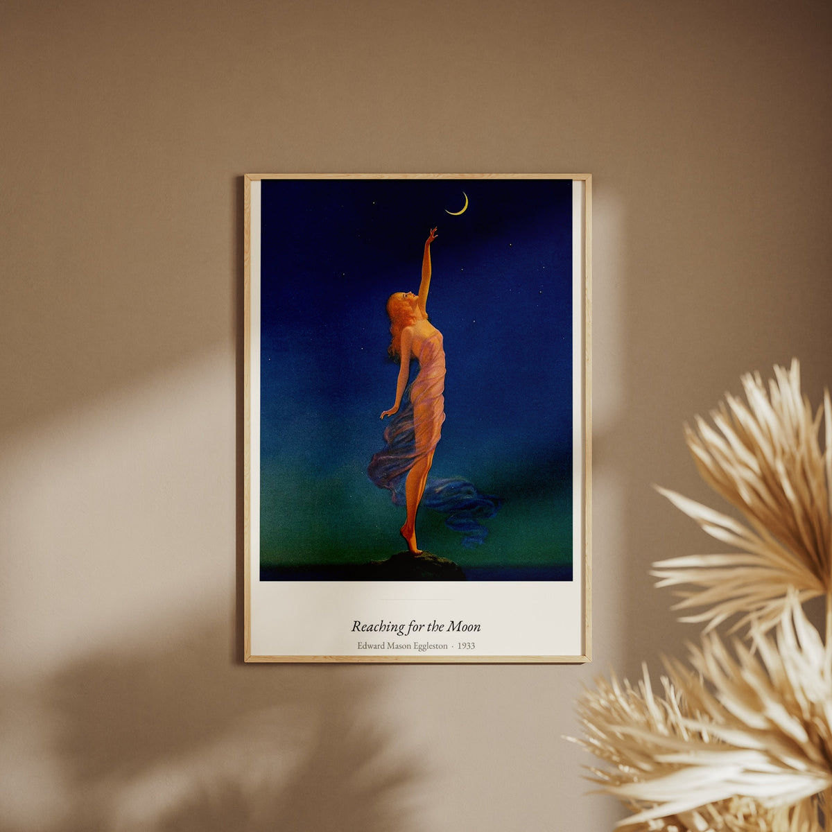 Reaching for the Moon, Eggleston | Affiche Art Premium, affiche encadrée sur un mur beige, pampas au premier plan