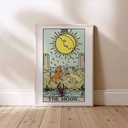 The Moon - Tarot Rider-Waite (1909) - Affiche Lune, affiche encadrée posée au sol, cadre bois clair