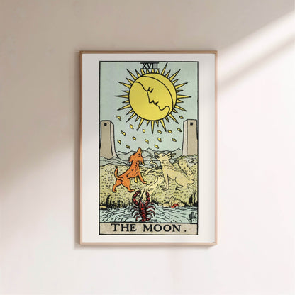 The Moon - Tarot Rider-Waite (1909) - Affiche Lune, affiche encadrée sur un mur clair