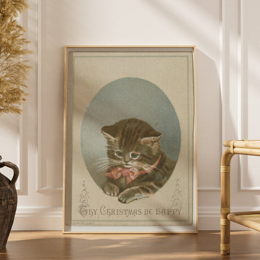Thy Christmas Be Happy - Carte Victorienne au Chat, affiche encadrée dans un intérieur élégant, herbes séchées et chaise en r